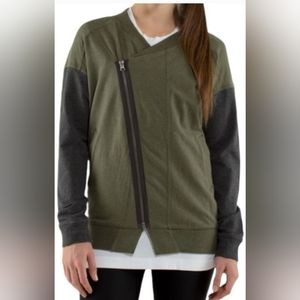 Lululemon Mula Bundle Wrap Heathered Fatigue Green / Heathered Dark Grey Size 8